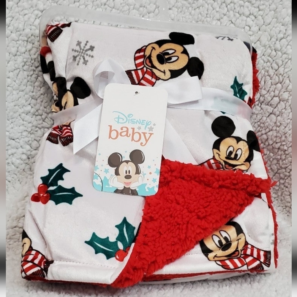 New Disney Baby Mickey Mouse Christmas Reversible Baby Blanket